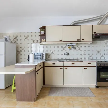T1 Edificio Bingo - * פורטימאו